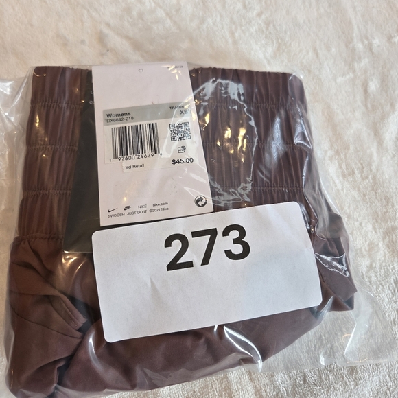 New Nike Women's DRI-FIT Loose Fit Training Shorts - Brown Size XS High Waisted - Picture 9 of 9